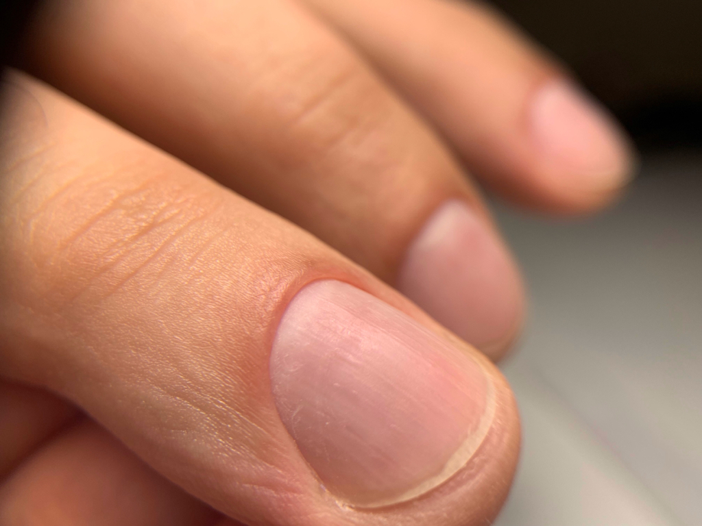 Маникюр мужской