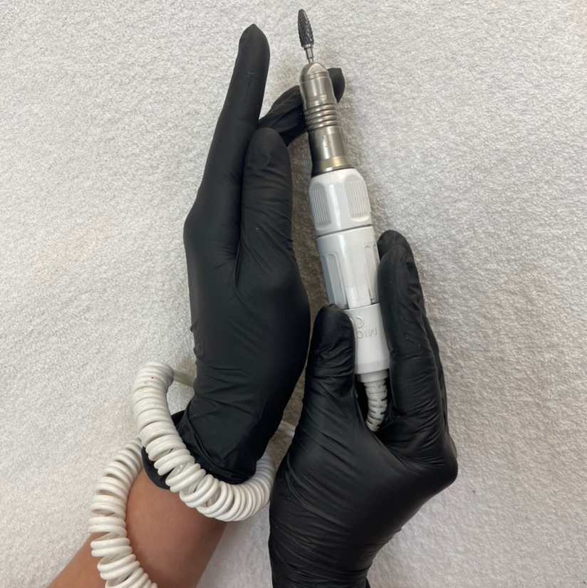 Комби маникюр