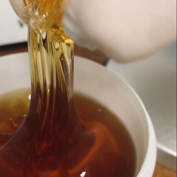 Шугаринг верхняя губа