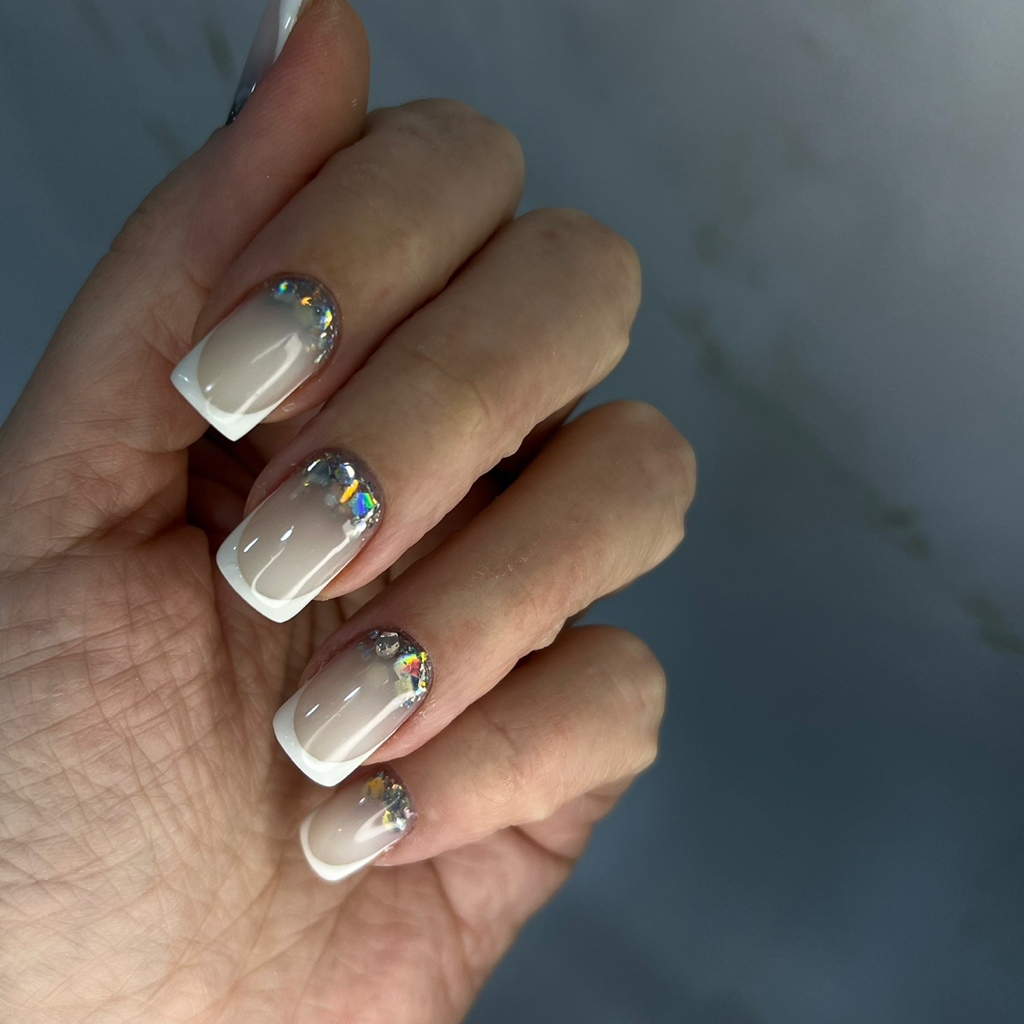 Маникюр и дизайн Френч