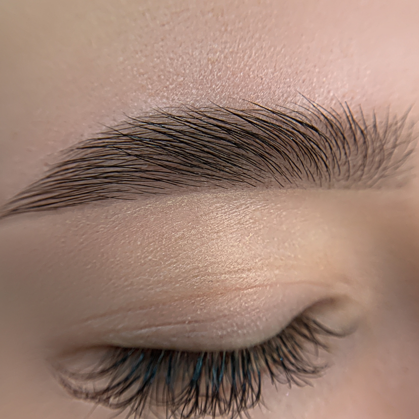 Ламинирование бровей