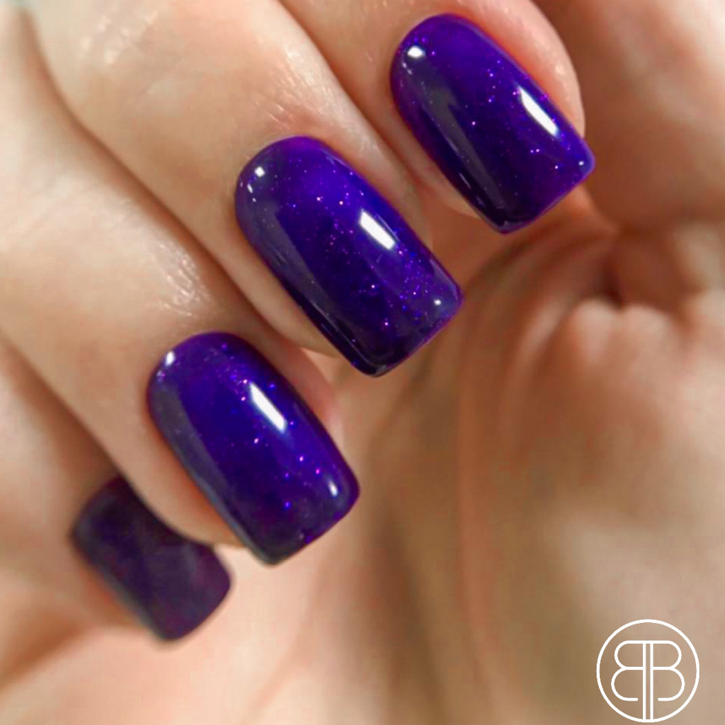 Маникюр с укреплением (короткие/средние)