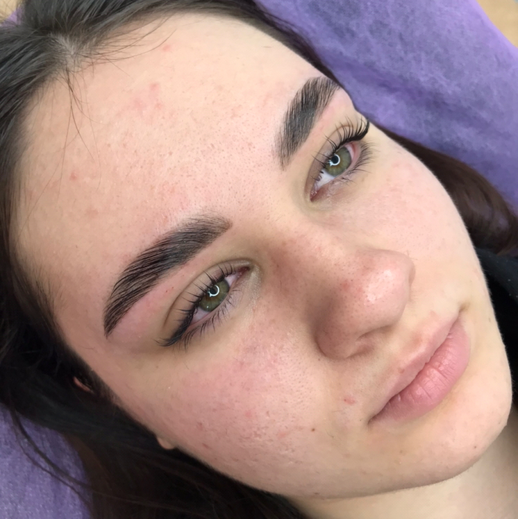 Долговременная укладка бровей