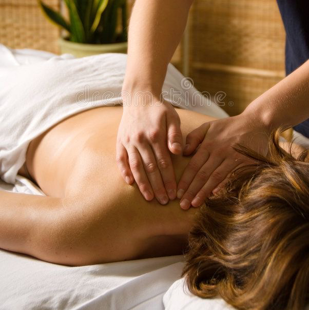 Массаж шейно-воротниковой зоны