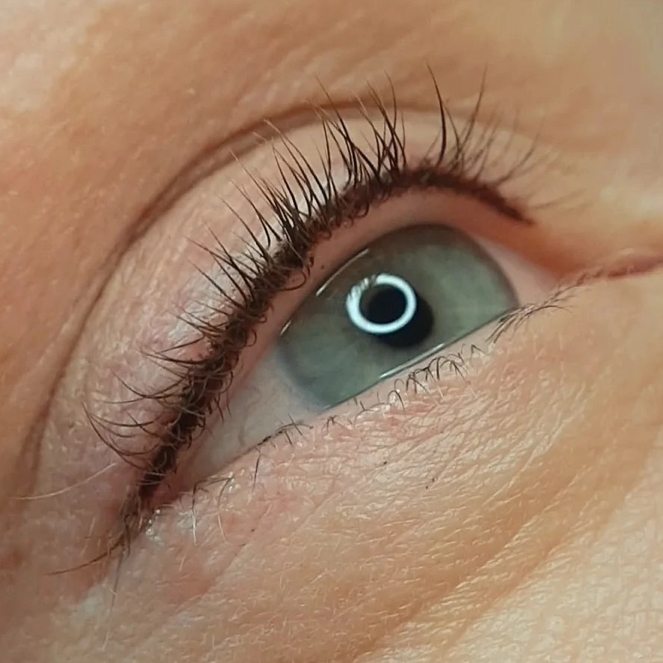 Перманентный макияж век(межресничка)