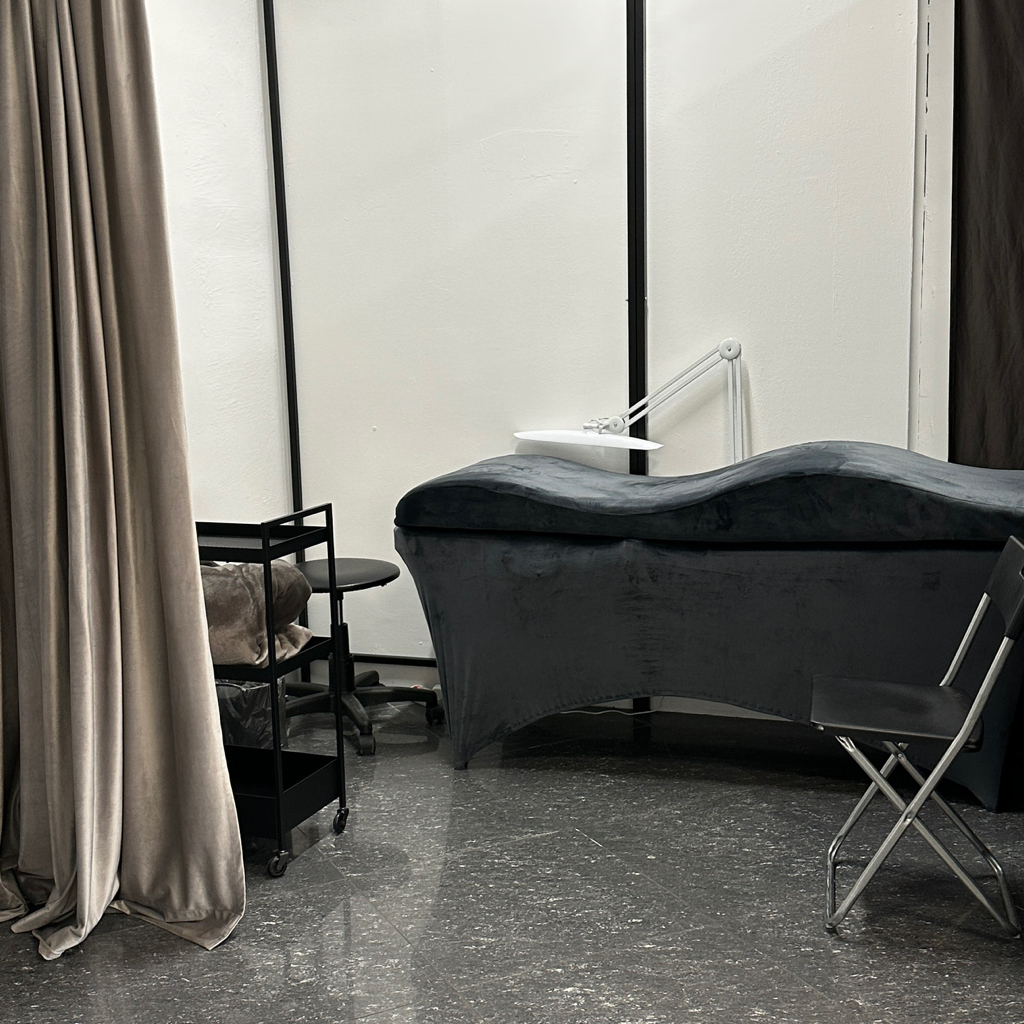 №3 Кушетка с анатомическим матрасом