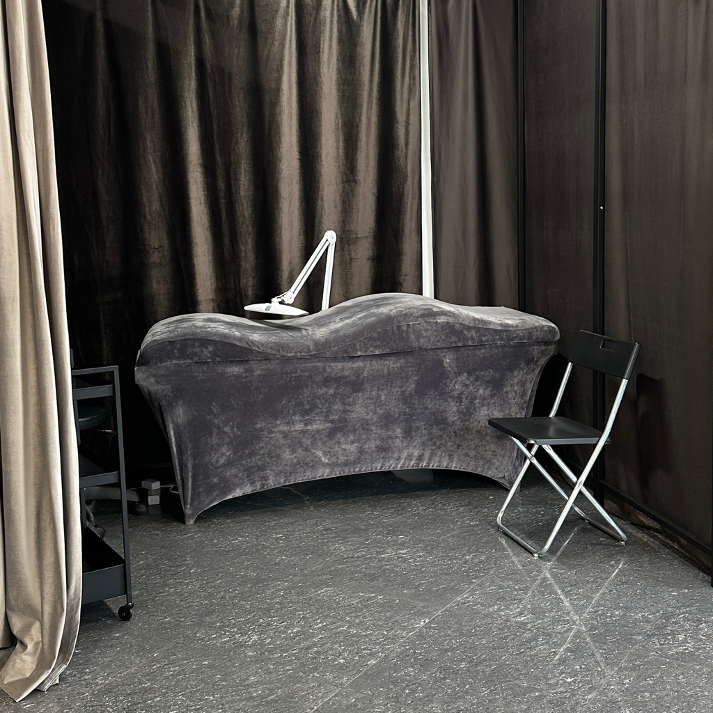 №1 Кушетка с анатомическим матрасом