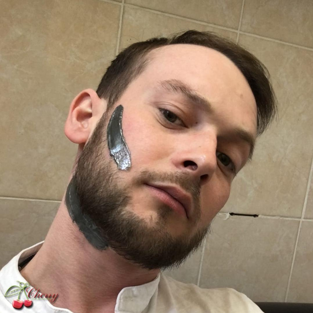 Оформление бороды воском (лицо и шея)