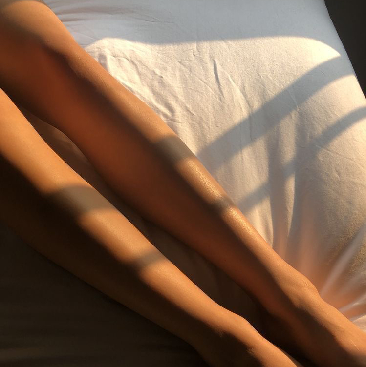 Депиляция (шугаринг) ноги до колена