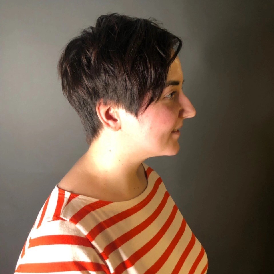 Женская стрижка (короткие)