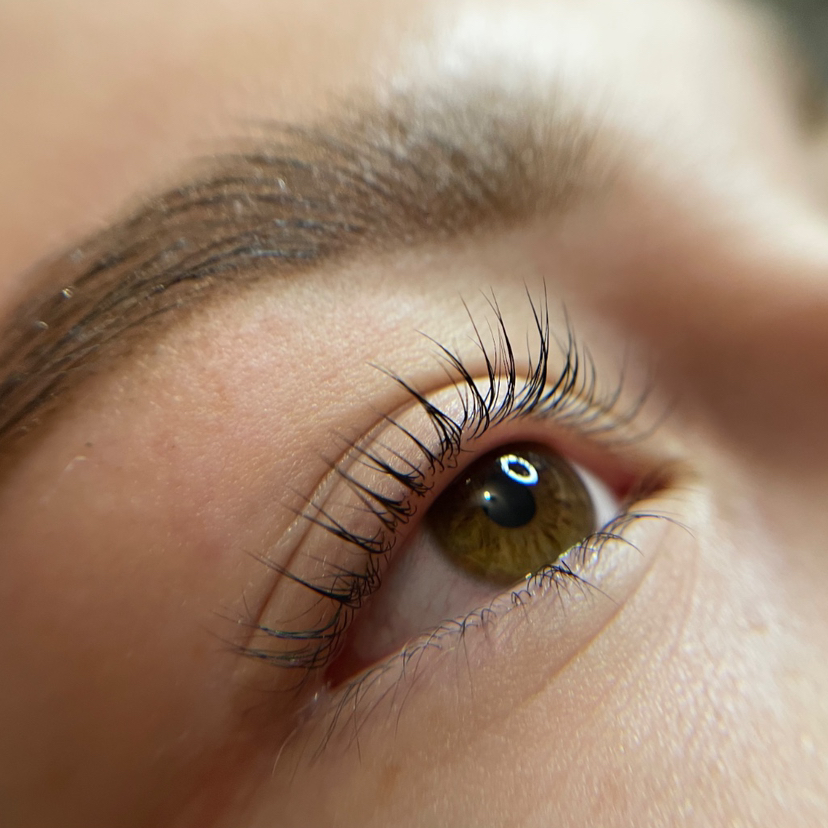 Ламинирование ресниц