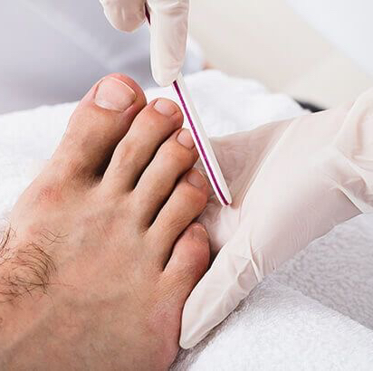 Мужской педикюр