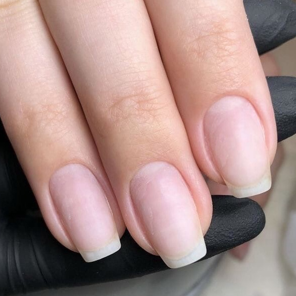 Маникюр без покрытия