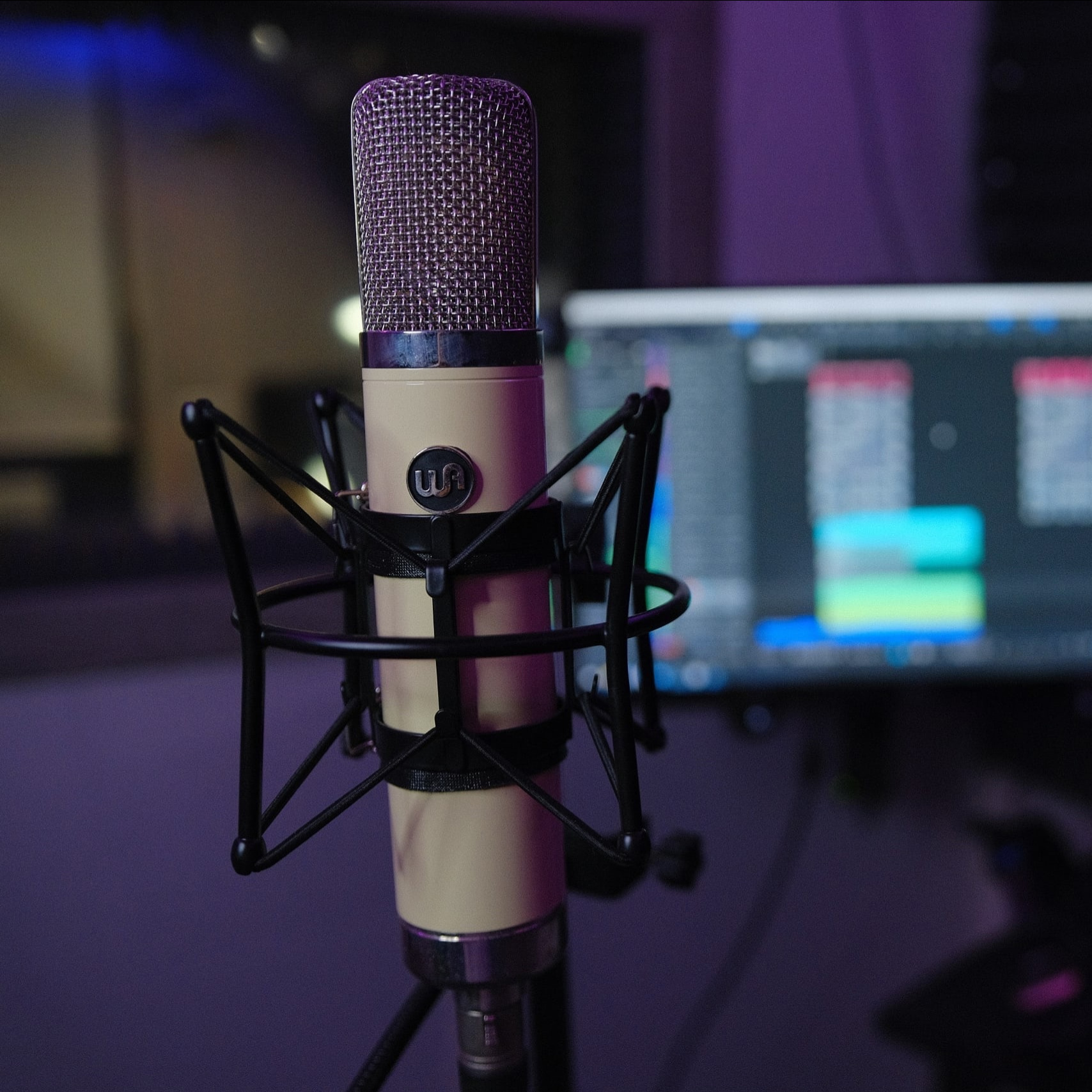 2 часа работы студии