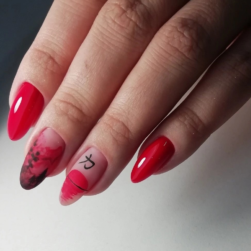 Маникюр "БАЗА" с покрытием гель-лак дизайн 2-4 ногтя