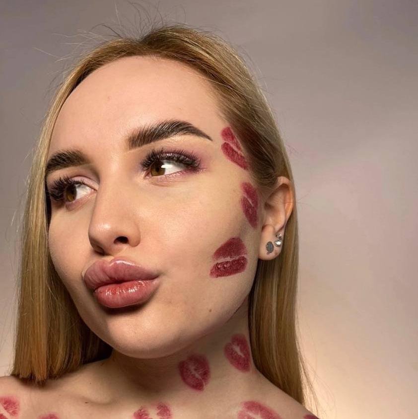 Долговременная укладка ( ламинирование + коррекция с окрашиванием)