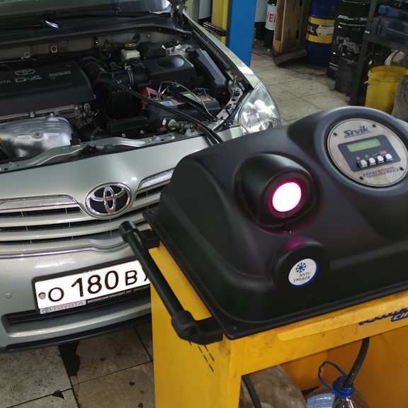 Замена антифриза через установку