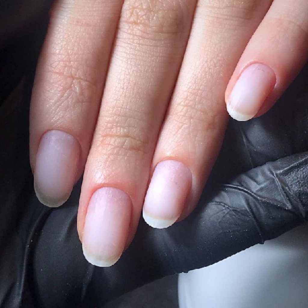 Снятие гель-лака без дальнейшей работы