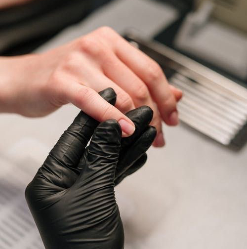 Комбинированный маникюр без покрытия