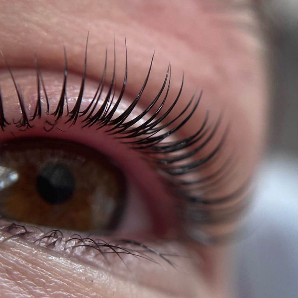 Ламинирование ресниц