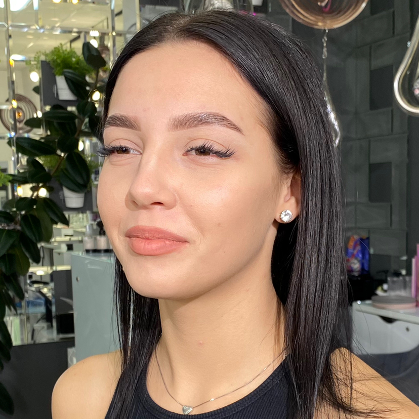 Оформление бровей + окрашивание краской/хной