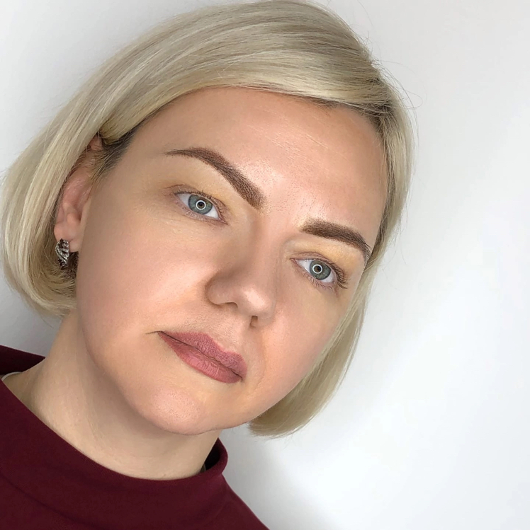 Коррекция ПМ бровей