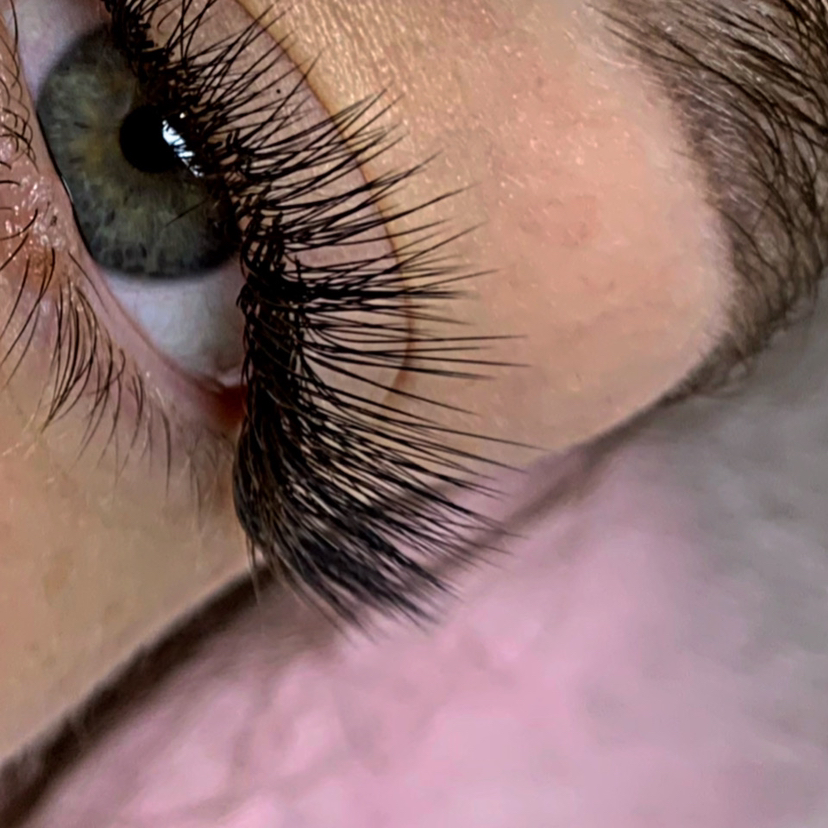 Коррекция ресниц