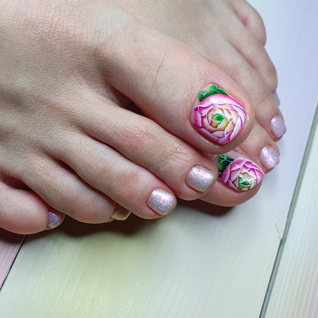 Мини педикюр + покрытие гель-лак