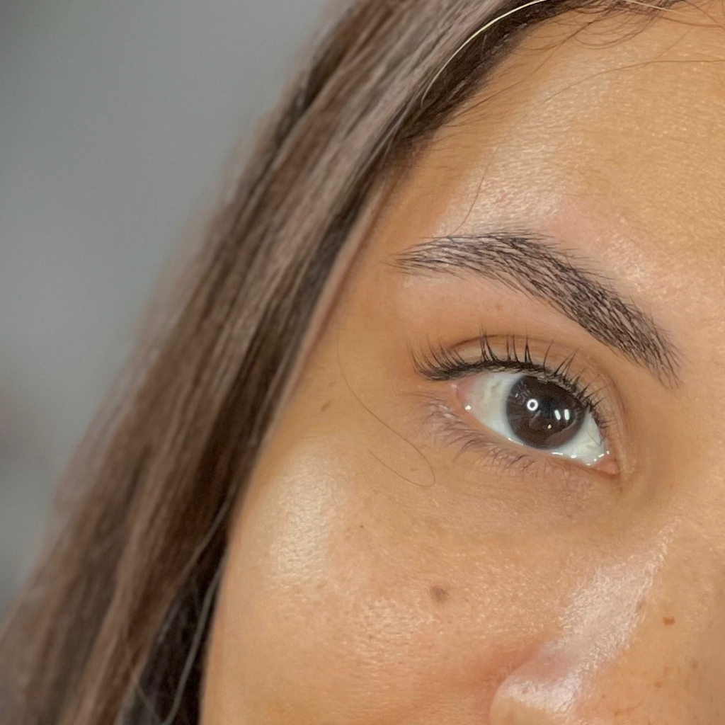 WOW promoción (Lifting de pestañas + Laminado de cejas)