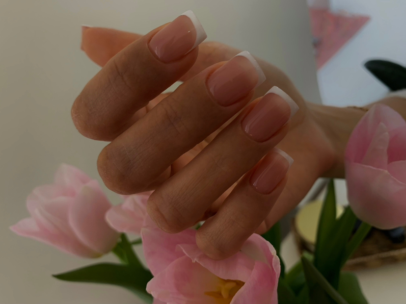 Французский маникюр