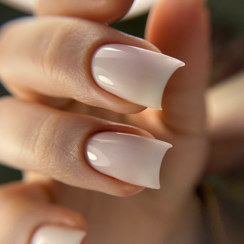 Гелевый маникюр