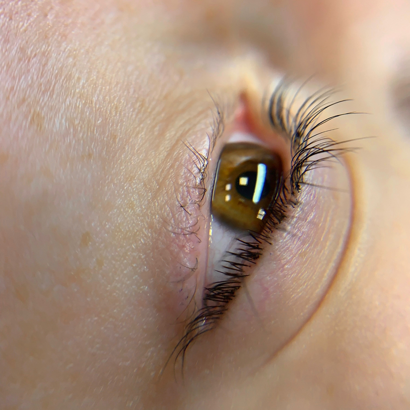 Окрашивание ресниц