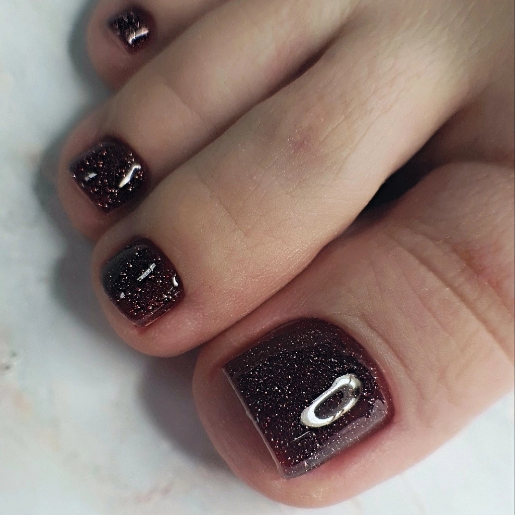 Педикюр все полностью