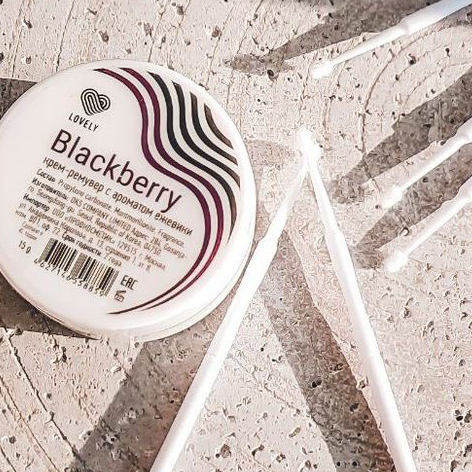 Снятие наращенных ресниц