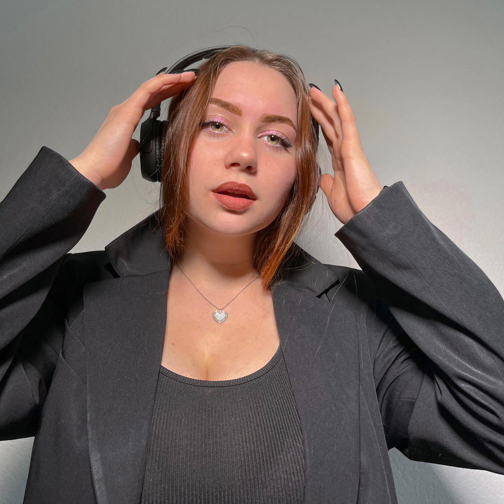 окрашивание краска/хна, коррекция бровей