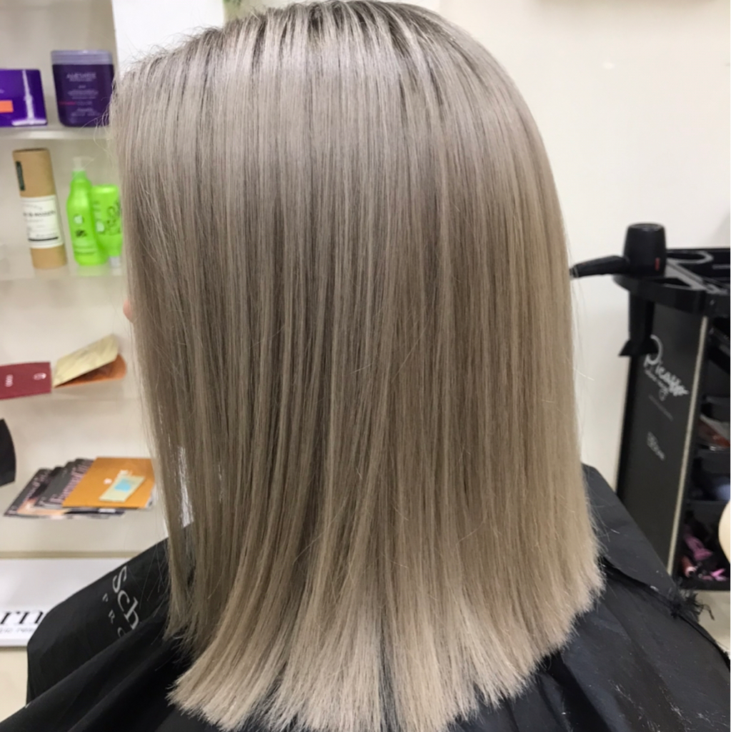 Микро мелирование на среднюю длину