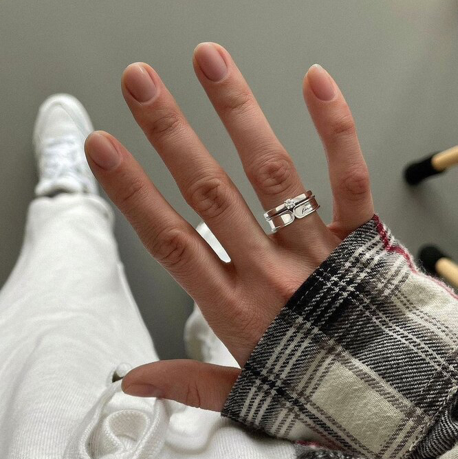 Маникюр без покрытия