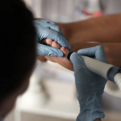 Полный педикюр + покрытие гель-лак