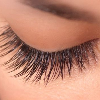 Окрашивание ресниц