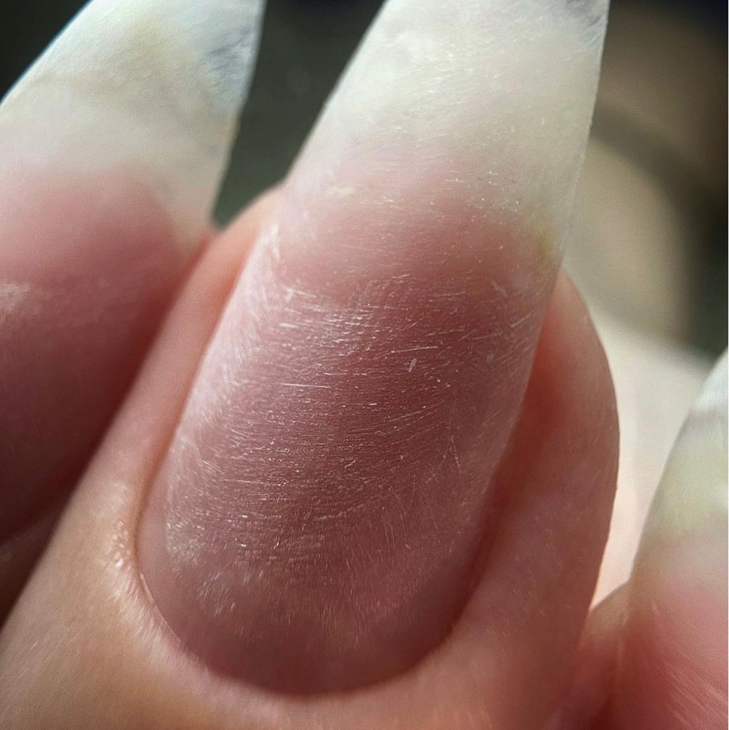 Маникюр аппаратный без покрытия