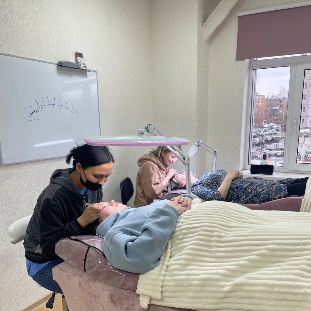 Обучение ламинированию ресниц