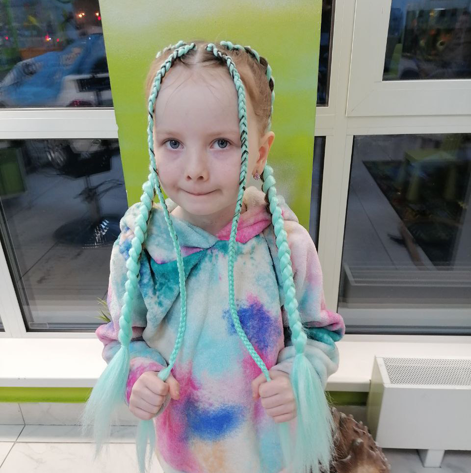 Косы с канекалонами