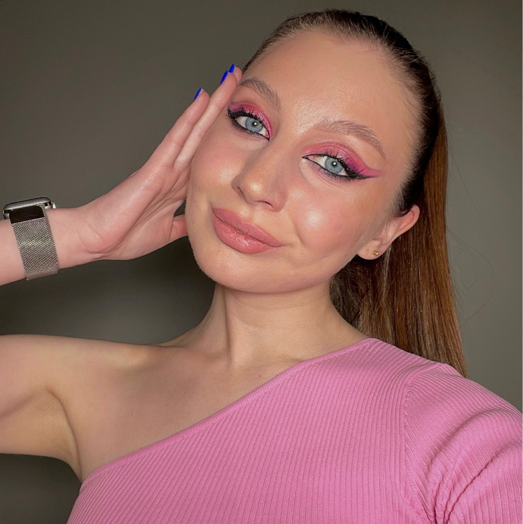 Ул. Розы Люксембург 37 Пузикова Дарья