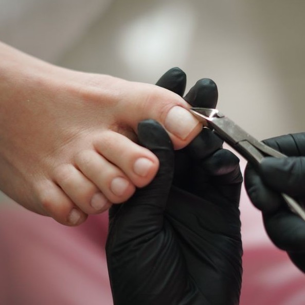 Педикюр гигиенический