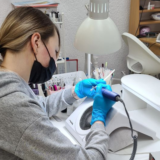 Курс базовый по маникюру