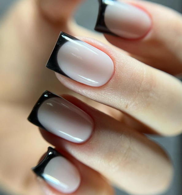 1.2 Маникюр с покрытием «френч», втирка, кошачий глаз (короткие ногти)