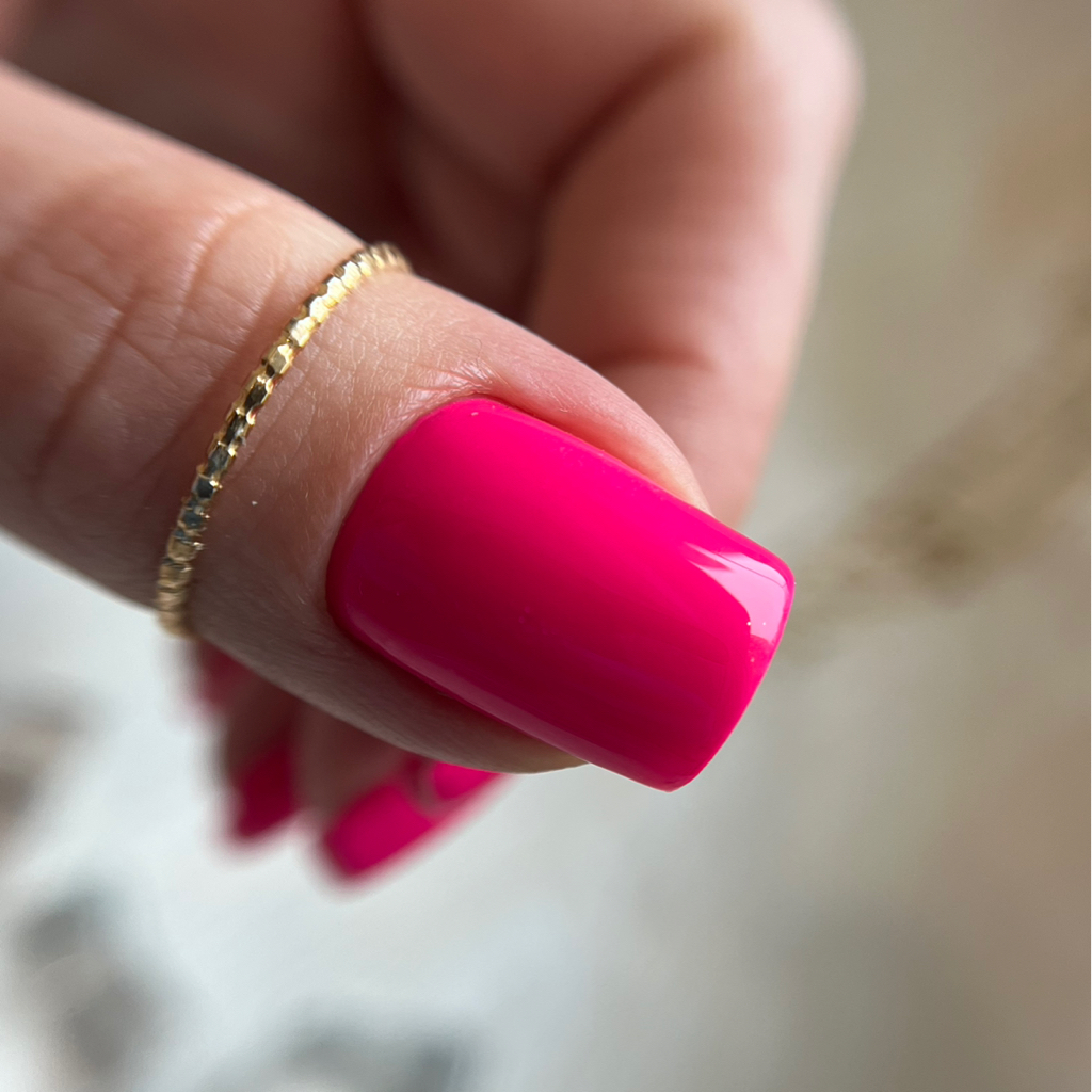 маникюр пилочный или комби + покрытие гель-лак в 1 тон