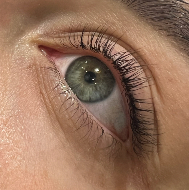 Окрашивание ресниц