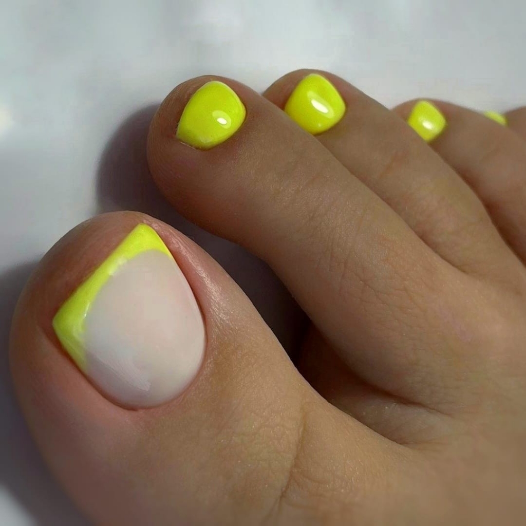 1/2 женского педикюра + покрытие