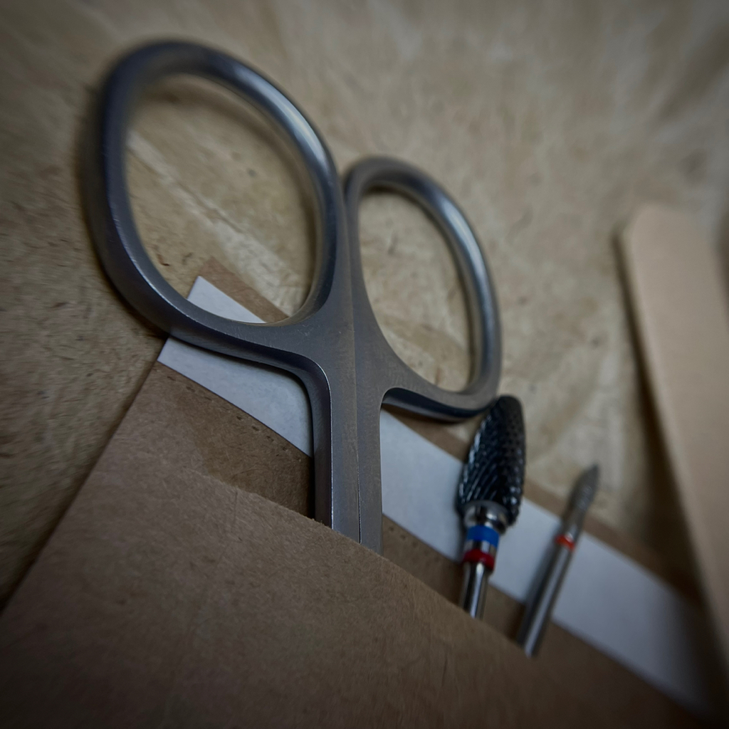 Педикюр (женский).